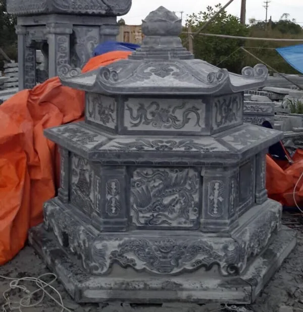 Mẫu Mộ Bát Giác